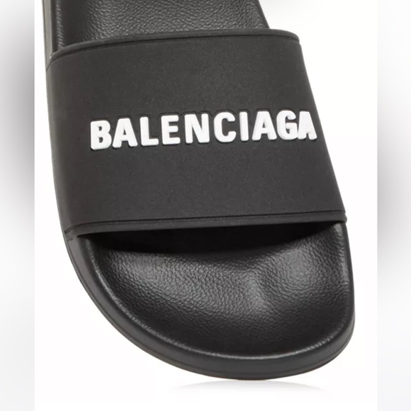 BALENCIAGA NEW YORK POOL SLIDE - Picture 2 of 8
